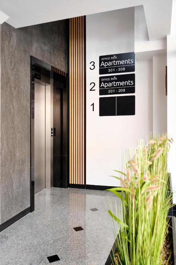 Office Park Aparthotel Stary Toruń Exterior foto